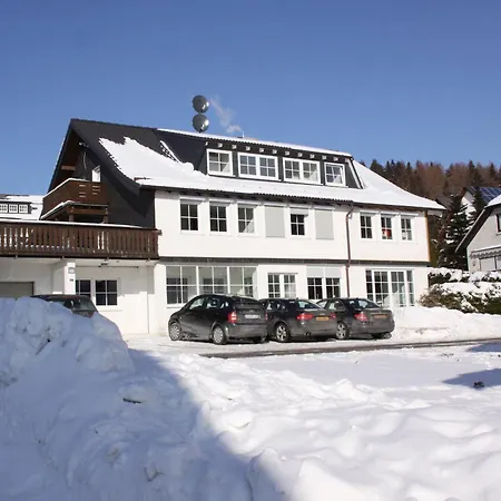 Apartment Kristall A *